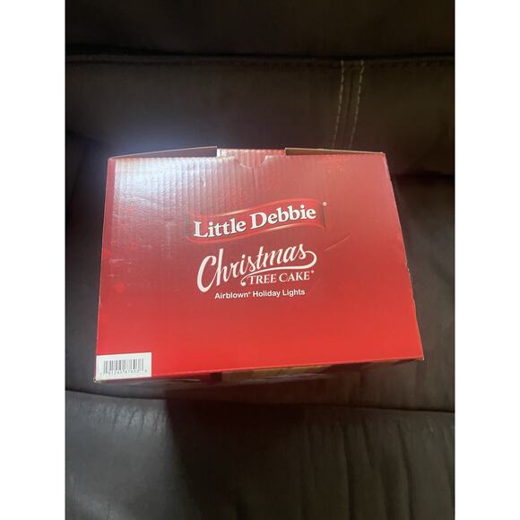 Little Debbie Viral Inflatable Lighted 4.5 Ft Christmas Tree In White Vanilla - Picture 9 of 10